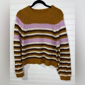 Full Circle Trends cropped striped sweater. Size XL